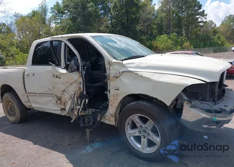 2010 Dodge Ram 1500 Slt/Sport/Trx из США, поврежденный, VIN 1D7RB1CT7AS226027